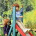 Chat ’n Snap 2025: Sasha Dolls Take Over a Handmade 1970s Playground