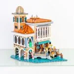 Review LEGO Icons 11388 Venetian Neighbourhood