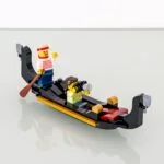 Review LEGO Icons 11388 Venetian Neighbourhood