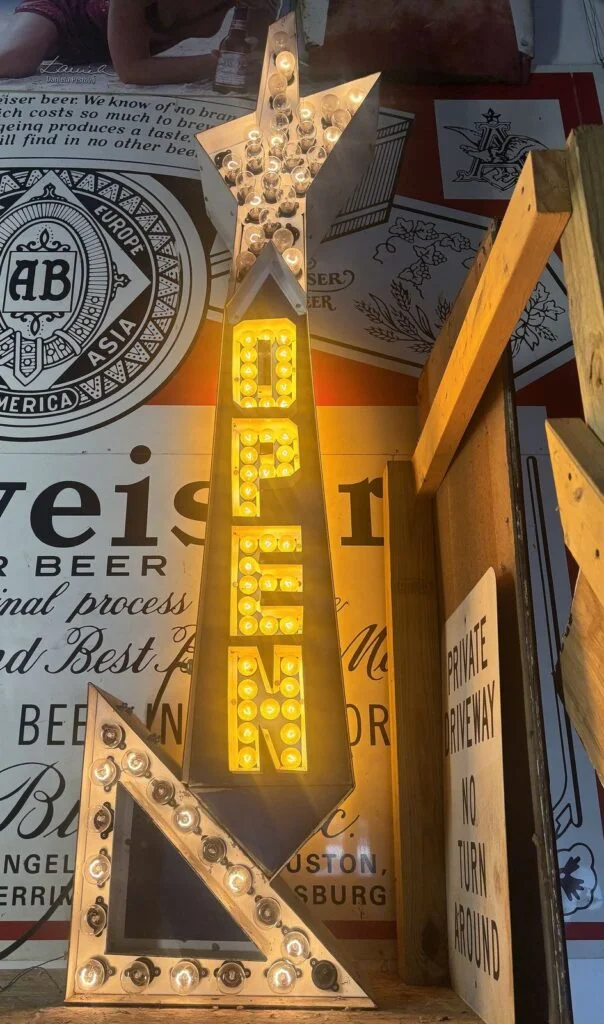 
1950s to 1960s roadside lighted flashing “Open” sign