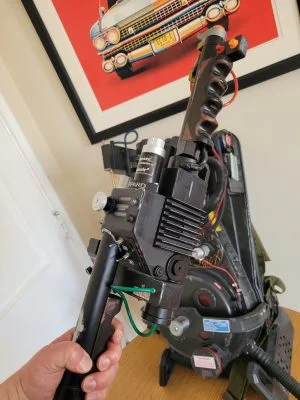 Hasbro Ghostbusters Plasma Series Neutrona Wand (1984): A Collector’s Review